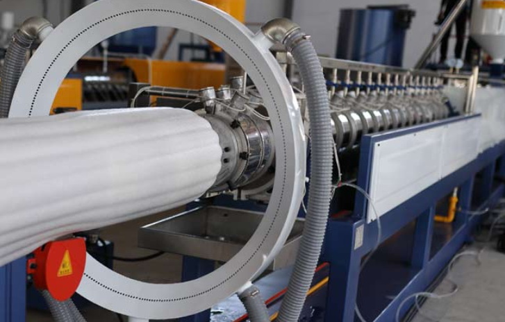 Extrusionsausrüstung_04